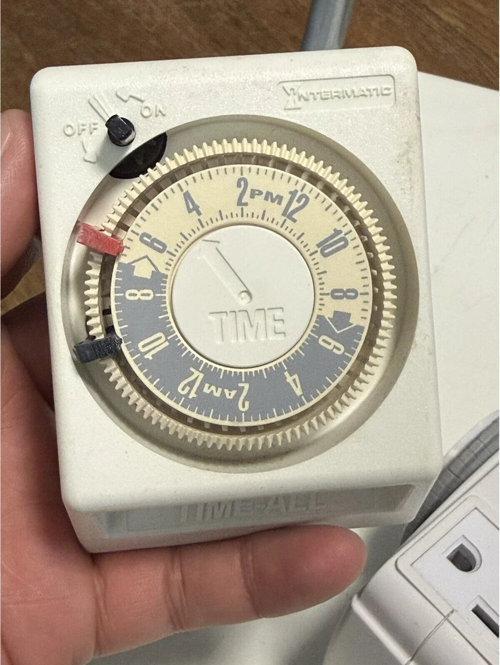 GE  7 - DAY TIMER  Lot Of 3 , Diferent Brands